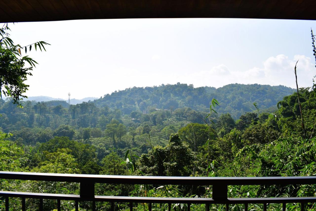 Brahmaputra Jungle Resort Guwahati Exterior foto