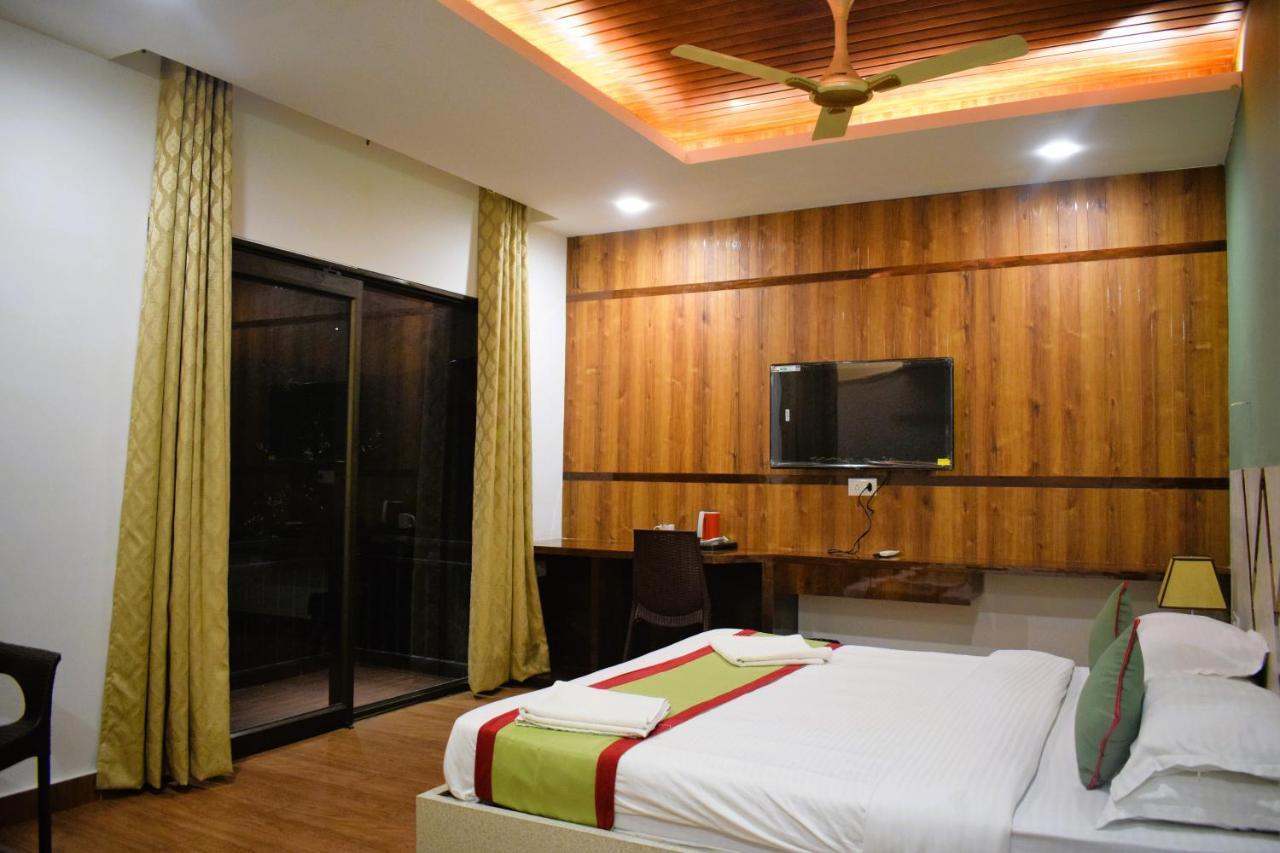 Brahmaputra Jungle Resort Guwahati Exterior foto